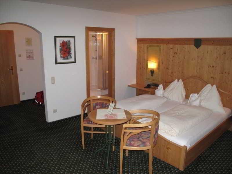 Wieseneck Hotel Sankt Johann im Pongau Luaran gambar